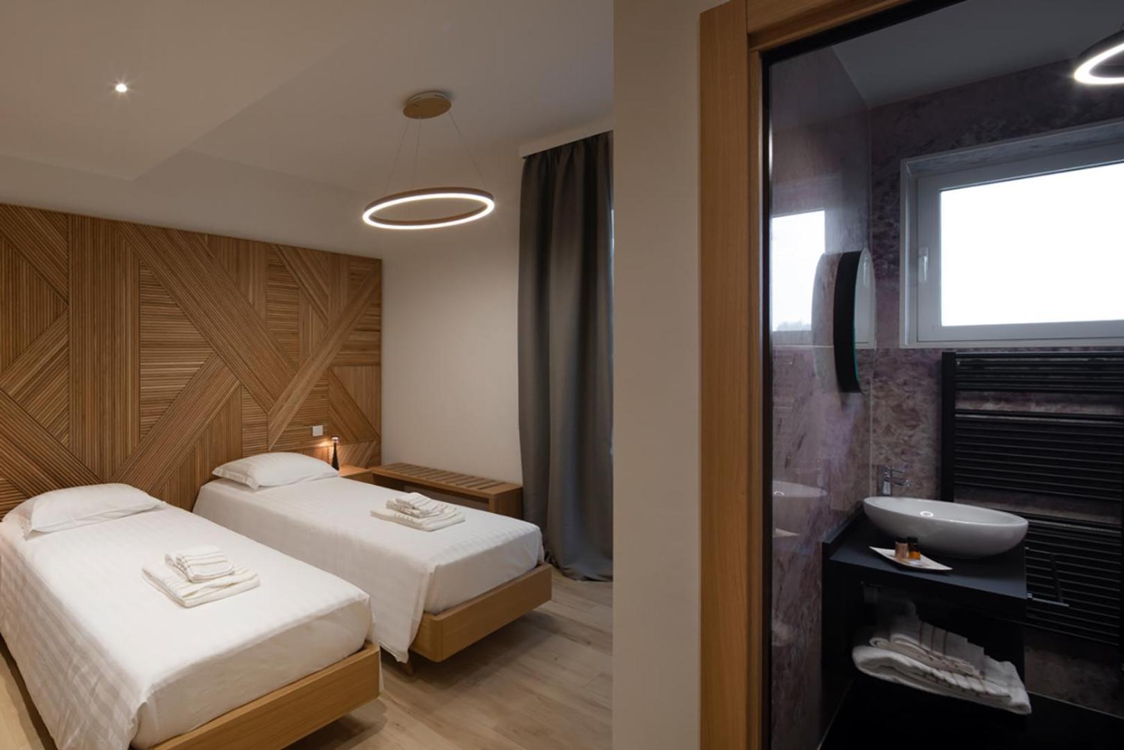 Ophelia Hotel Cazzago San Martino Номер фото