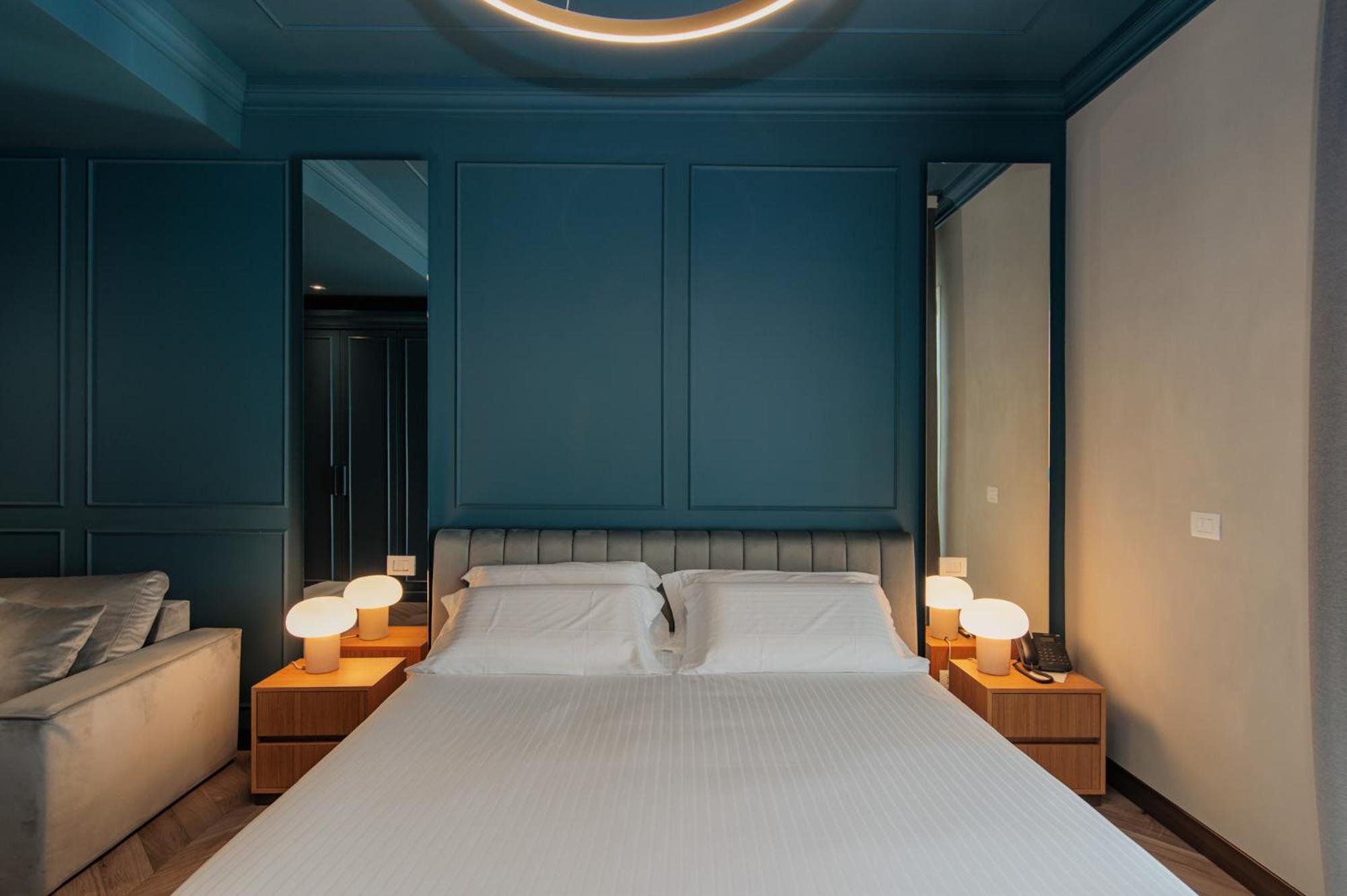 Ophelia Hotel Cazzago San Martino Екстер'єр фото